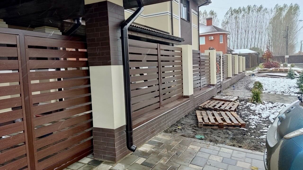 Забор-ранчо из металлопланкена 26м Мореный Дуб Printech фото 2 в Москве