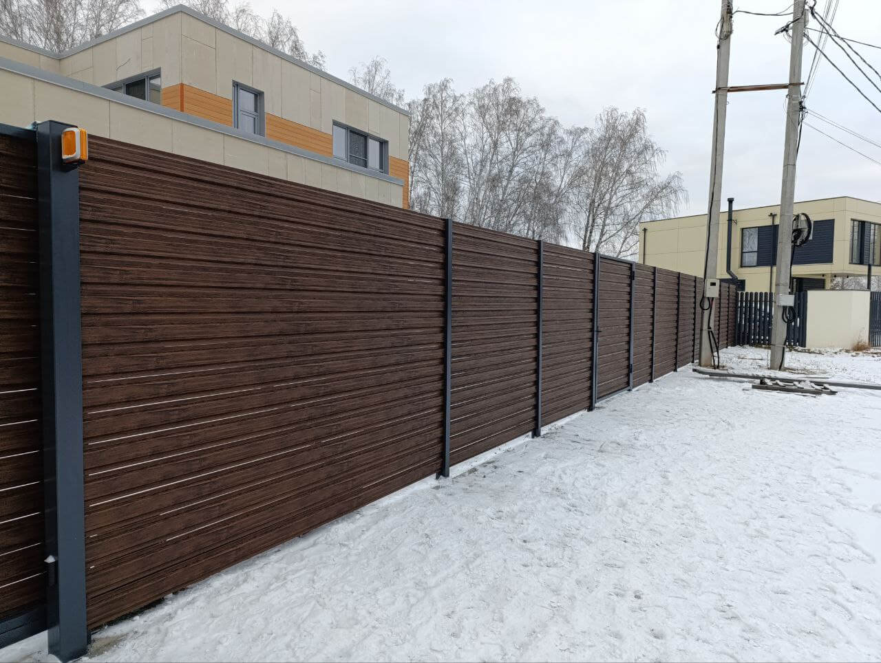Забор-ранчо из евроштакетника 58м Темный Каштан 3D Принтек фото 4 в Москве