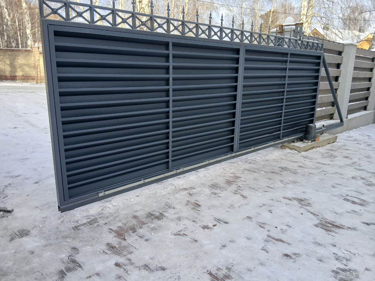 Входная группа из ламелей Хай-Тек RAL7024/7024 Серый Графит двусторонний МАТТЕ фото 8 в Москве